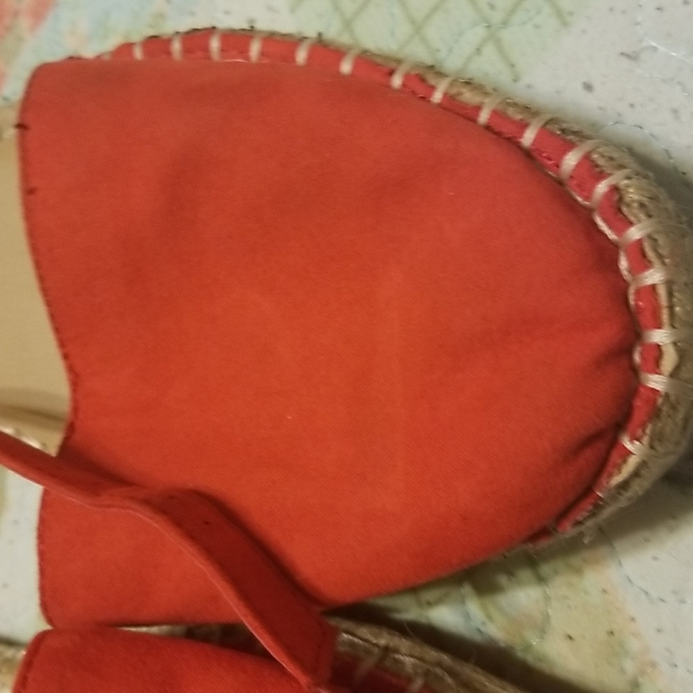 Shoes - Picture 5 of 5